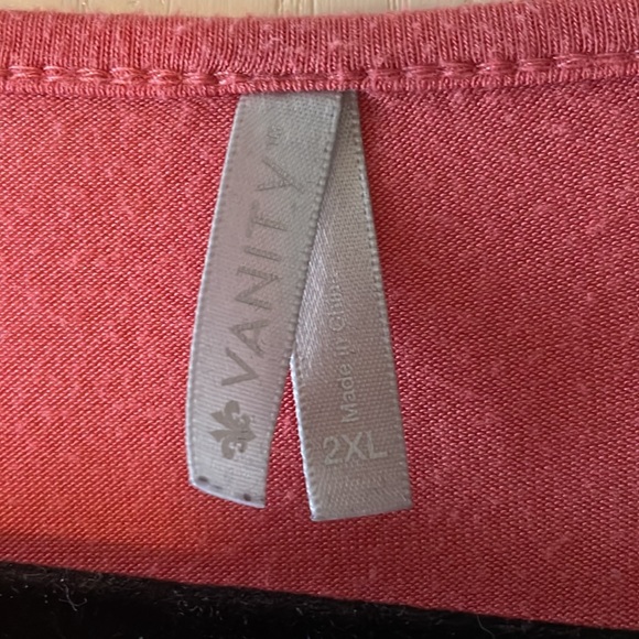 Nice Blouse with Lace - Picture 2 of 5